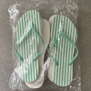2 Pairs Flip Flops- White & Stripes